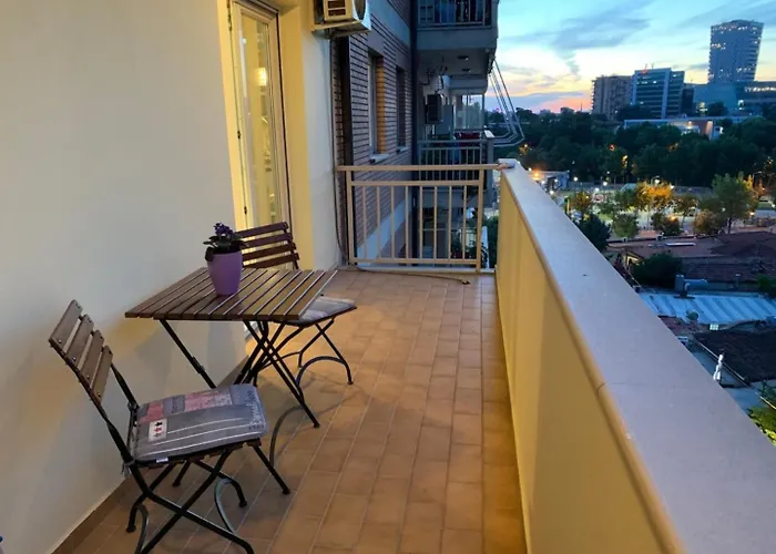 Tirana_cliche_apartment アパート *